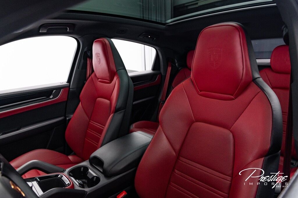 2024 Porsche Cayenne S North Miami Beach FL