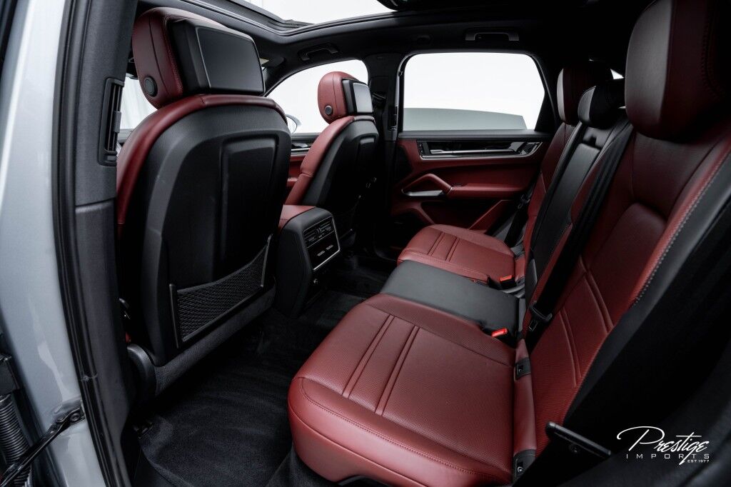 2024 Porsche Cayenne S North Miami Beach FL