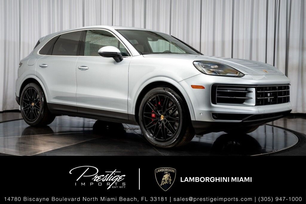 2024 Porsche Cayenne S