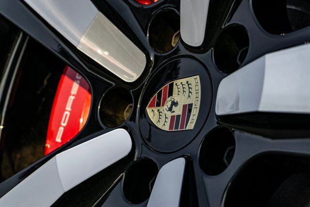 2024 Porsche Cayenne S