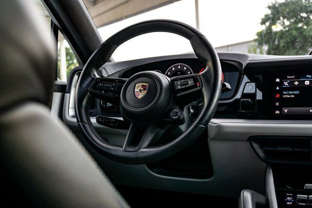 2024 Porsche Cayenne S  Selma TX