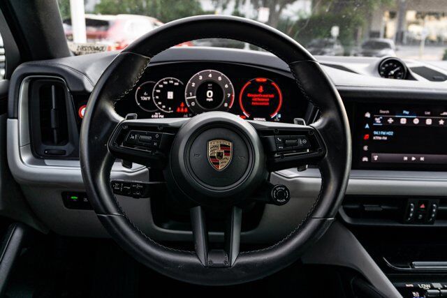 2024 Porsche Cayenne S  Selma TX