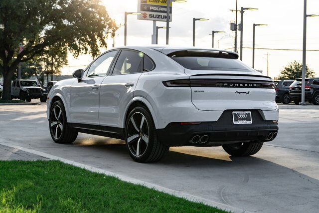 2024 Porsche Cayenne S  Selma TX