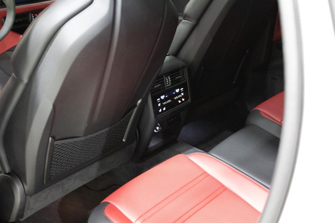 2024 Porsche Cayenne S Tampa FL