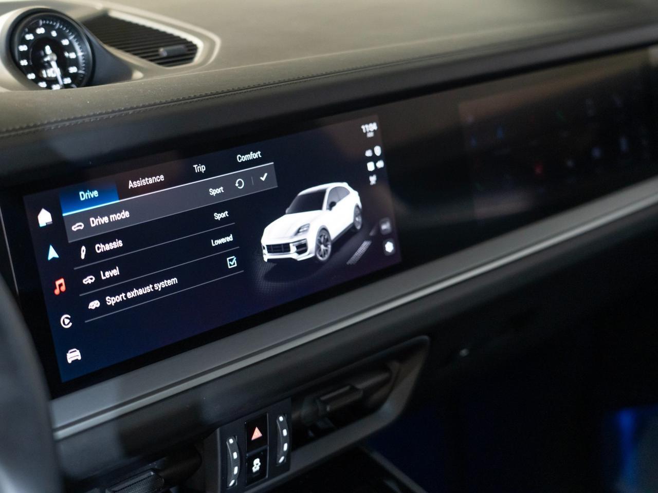 2024 Porsche Cayenne Turbo E-Hybrid Coupe Pompano Beach FL