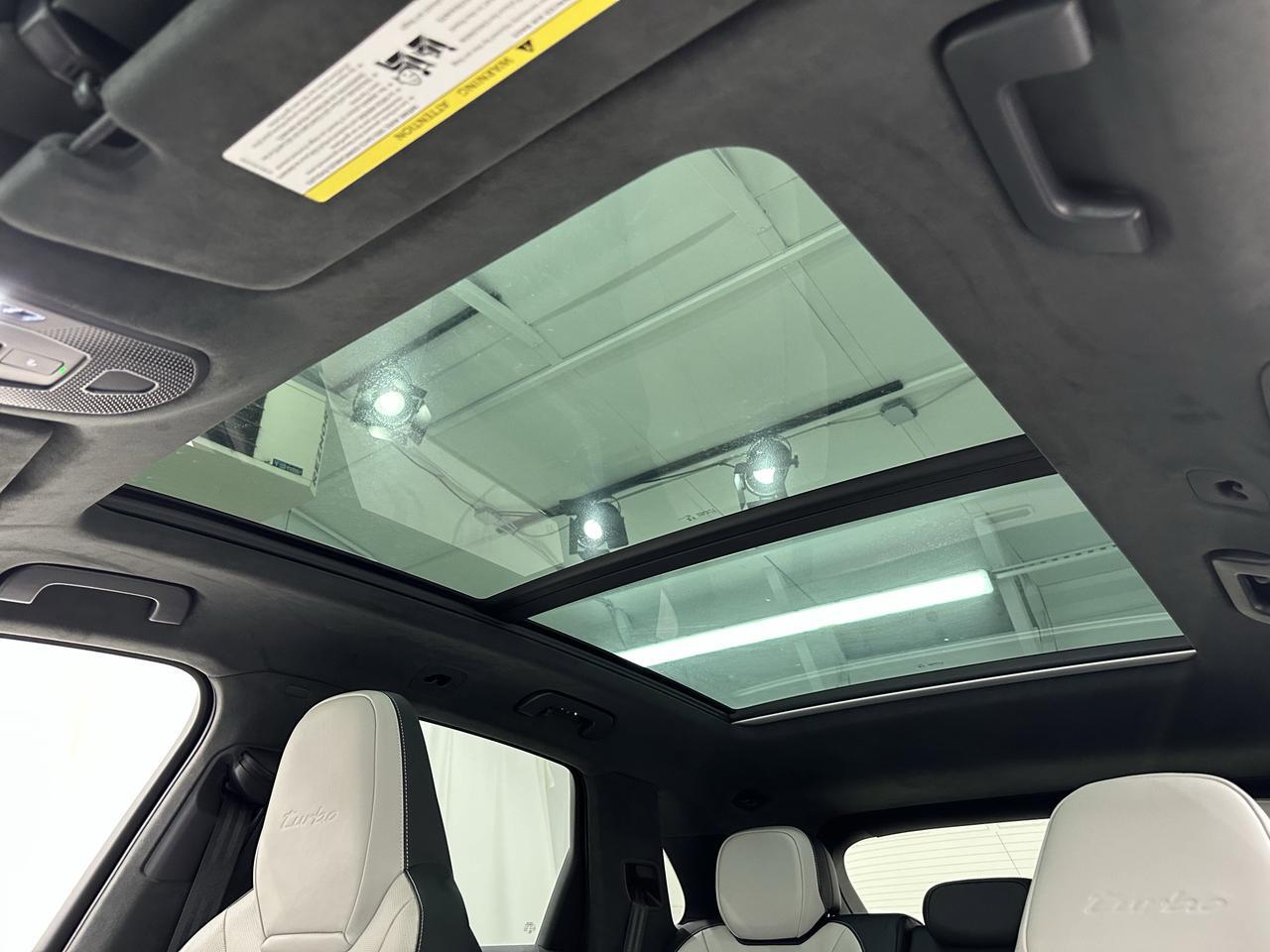 2024 Porsche Cayenne Turbo E-Hybrid Newark DE