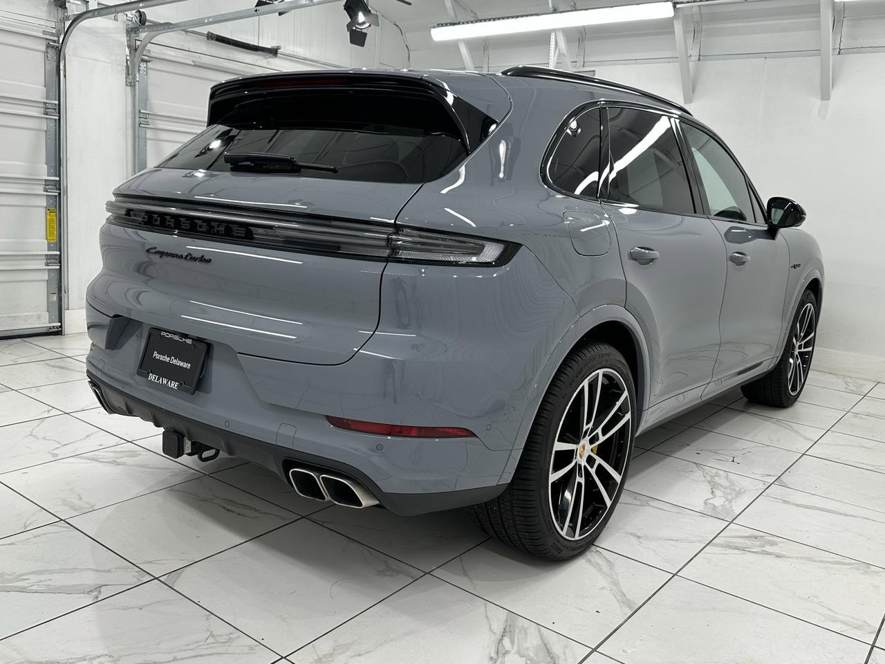 2024 Porsche Cayenne Turbo E-Hybrid Newark DE