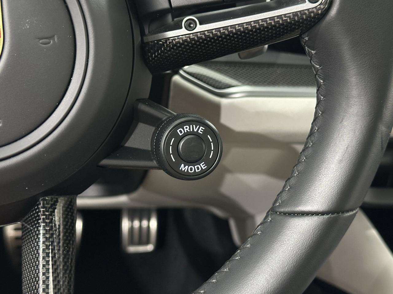 2024 Porsche Cayenne Turbo E-Hybrid Newark DE