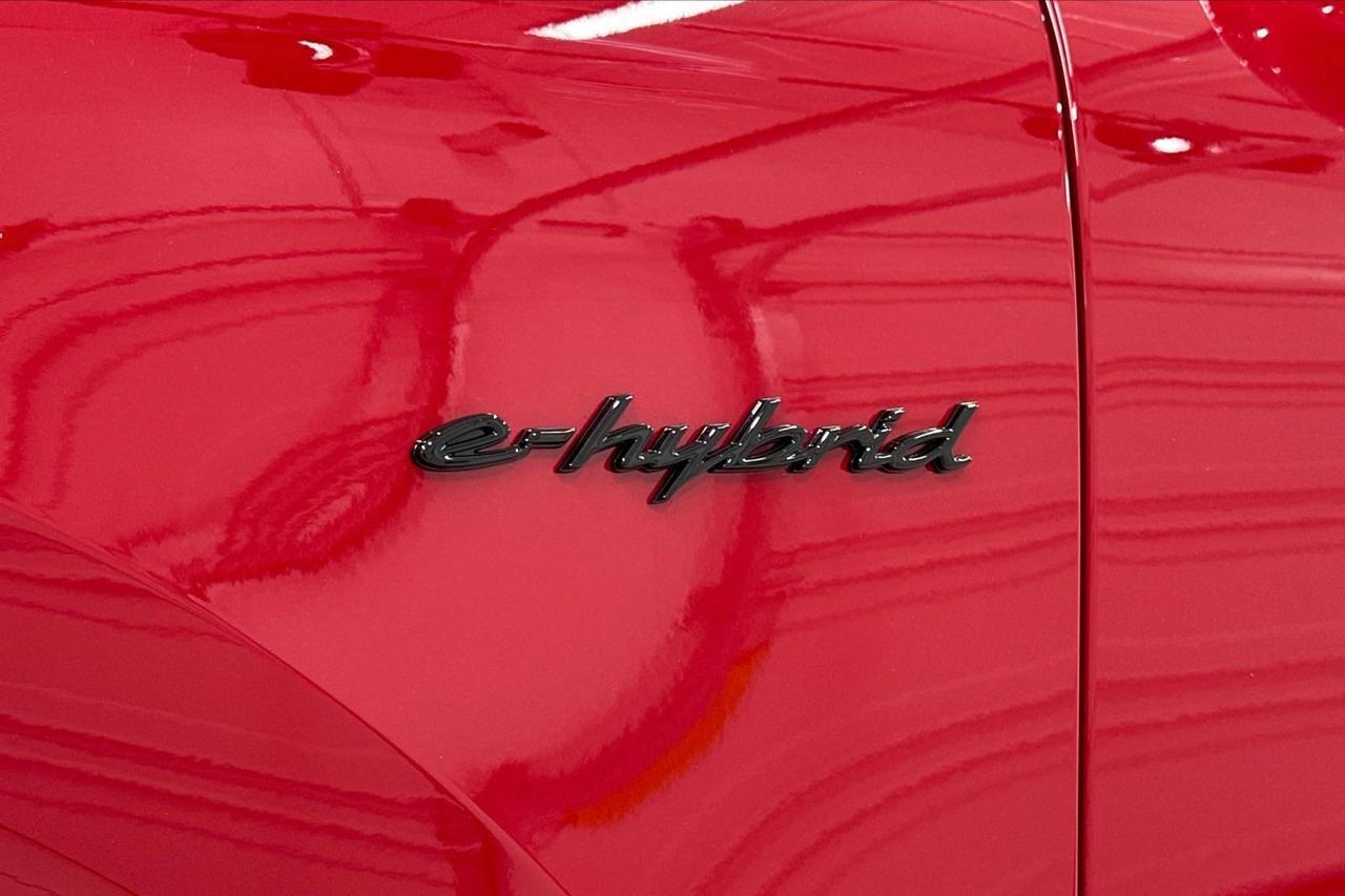 2024 Porsche Cayenne Turbo E-Hybrid Newark DE