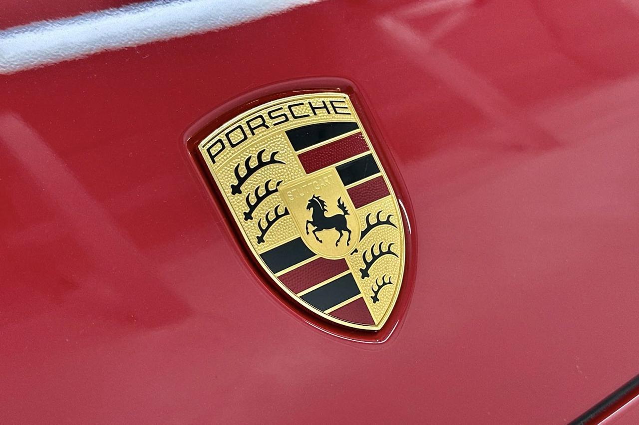 2024 Porsche Cayenne Turbo E-Hybrid Newark DE