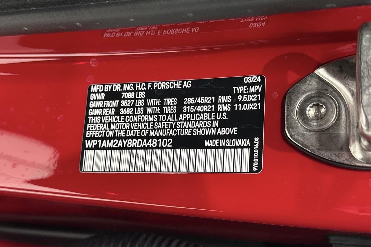 2024 Porsche Cayenne Turbo E-Hybrid Newark DE