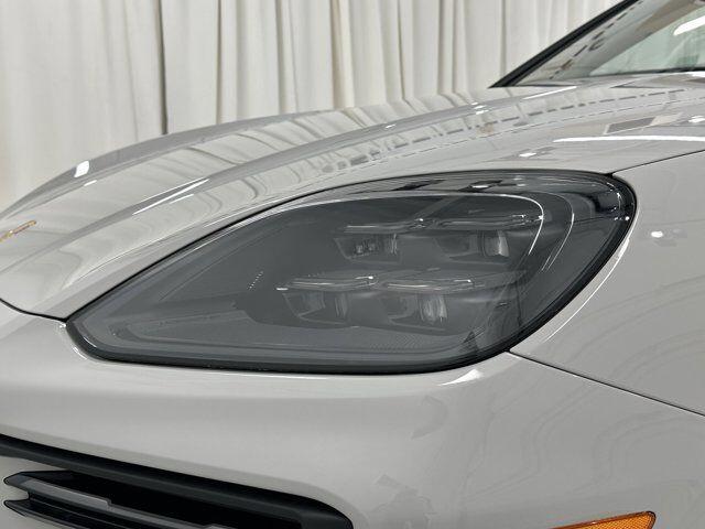2024 Porsche Cayenne Turbo E-Hybrid Newark DE