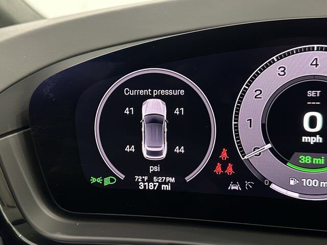 2024 Porsche Cayenne Turbo E-Hybrid Newark DE