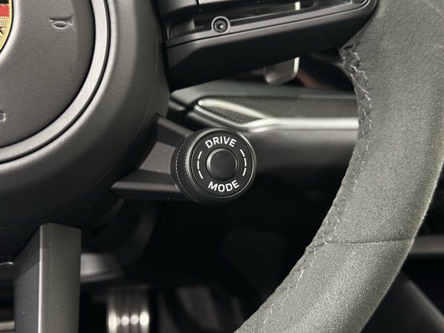 2024 Porsche Cayenne Turbo E-Hybrid Newark DE