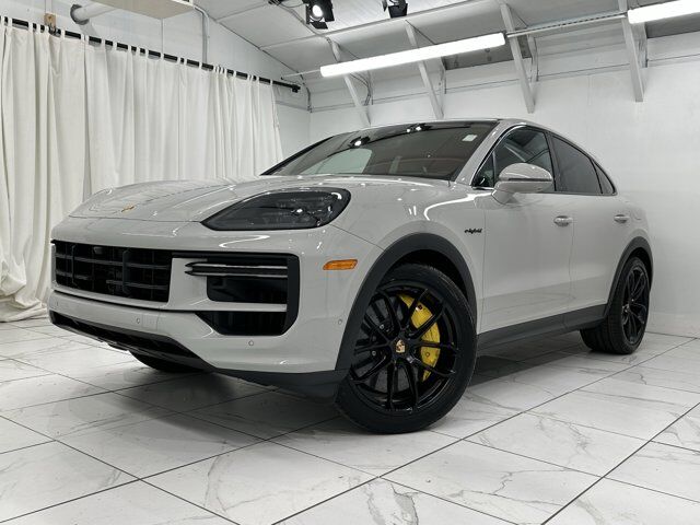 2024 Porsche Cayenne Turbo E-Hybrid Newark DE
