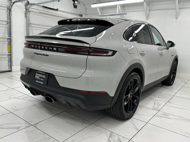2024 Porsche Cayenne Turbo E-Hybrid Newark DE