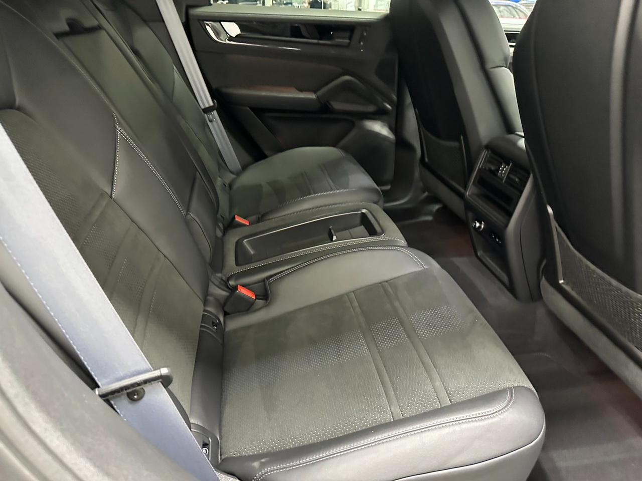 2024 Porsche Cayenne Turbo GT Houston TX