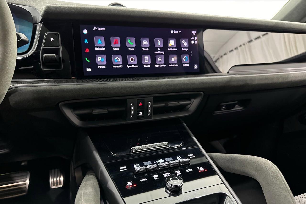2024 Porsche Cayenne Turbo GT Newark DE
