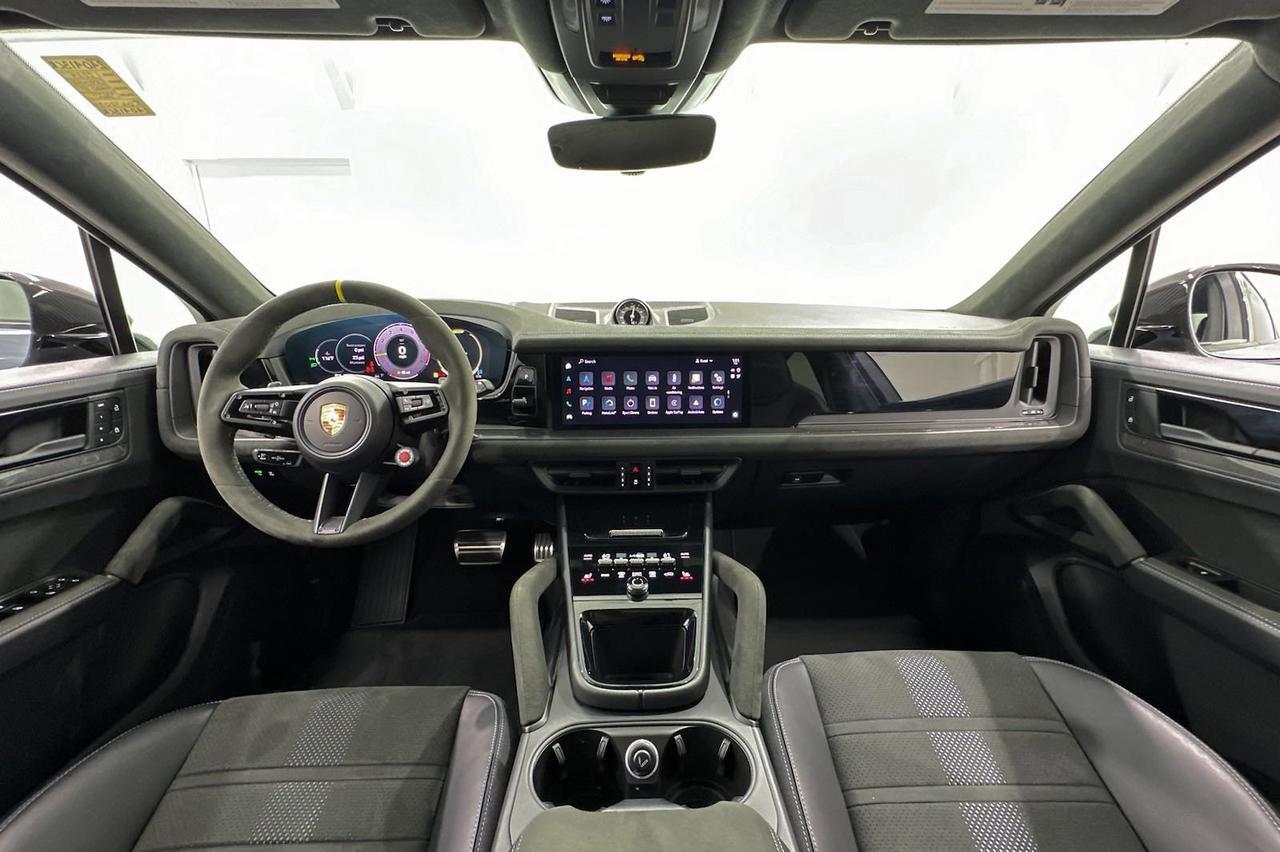 2024 Porsche Cayenne Turbo GT Newark DE