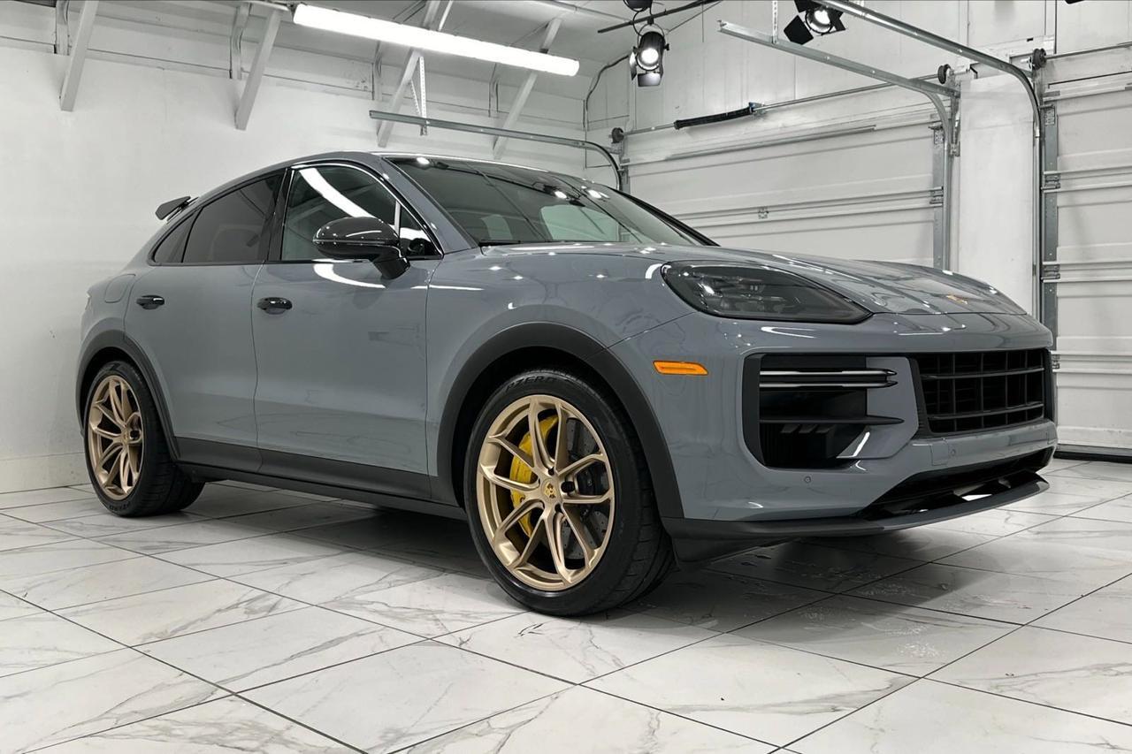 2024 Porsche Cayenne Turbo GT Newark DE