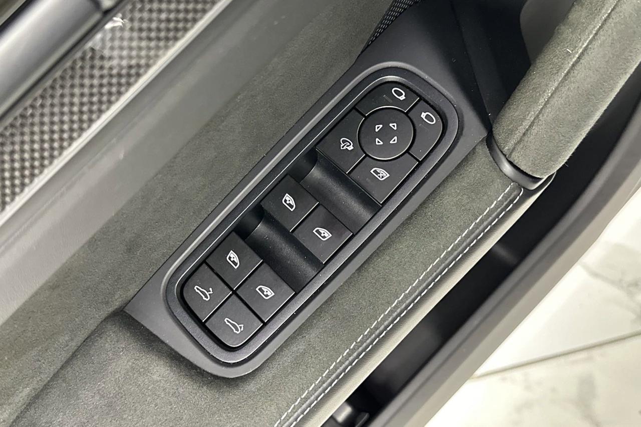 2024 Porsche Cayenne Turbo GT Newark DE