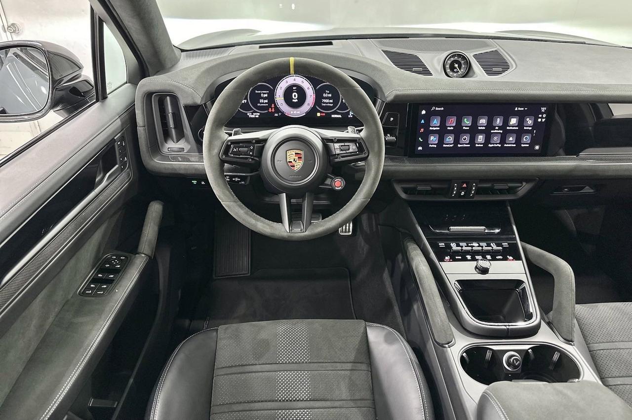 2024 Porsche Cayenne Turbo GT Newark DE