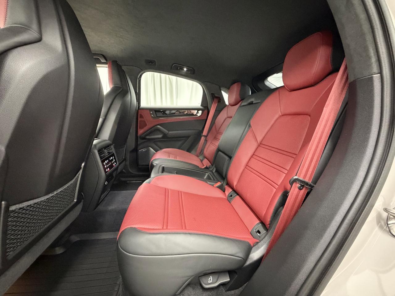 2024 Porsche Cayenne Turbo GT Newark DE