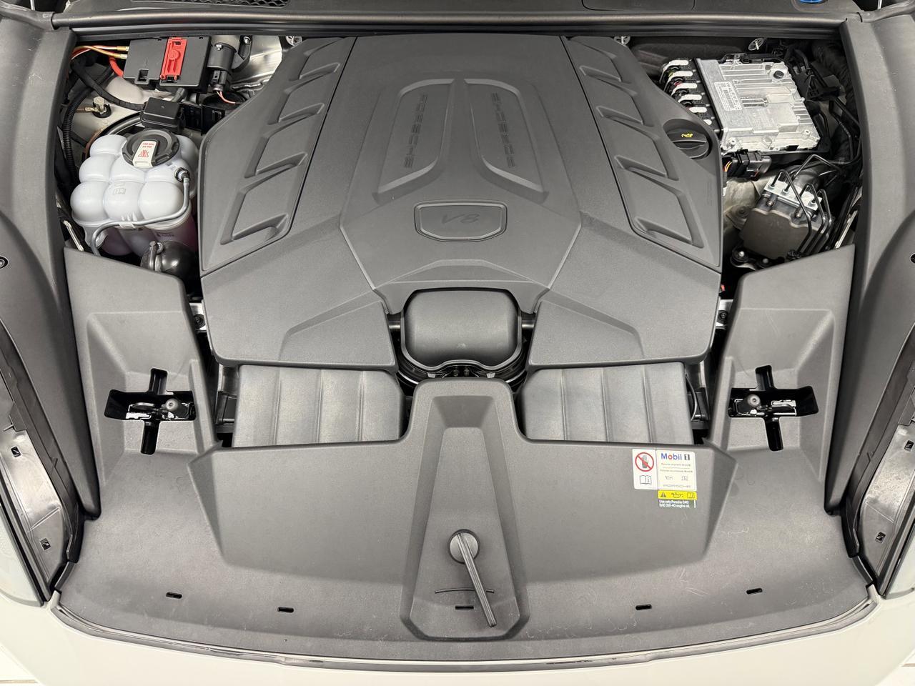 2024 Porsche Cayenne Turbo GT Newark DE