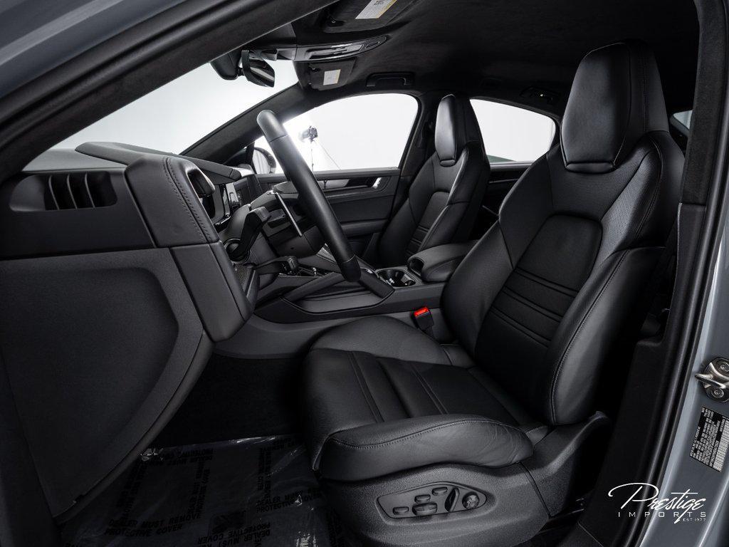 2024 Porsche Cayenne Turbo GT North Miami Beach FL