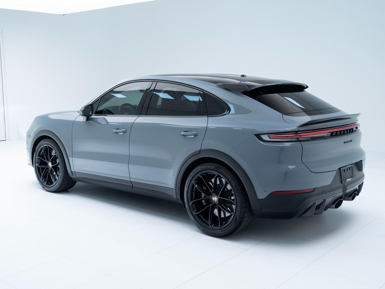 2024 Porsche Cayenne Turbo GT Pompano Beach FL