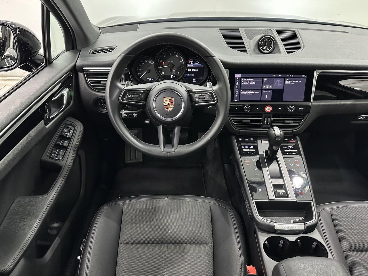 2024 Porsche Macan Newark DE