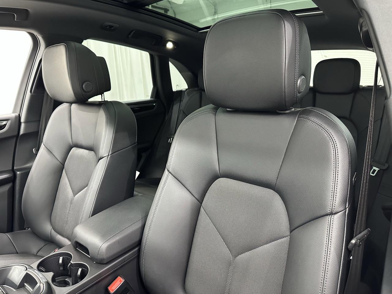 2024 Porsche Macan Newark DE