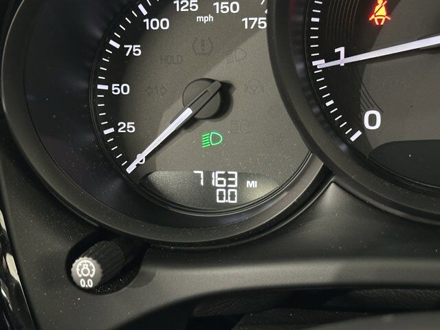 2024 Porsche Macan Newark DE