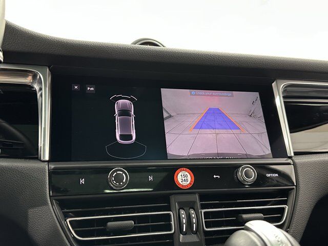 2024 Porsche Macan Newark DE