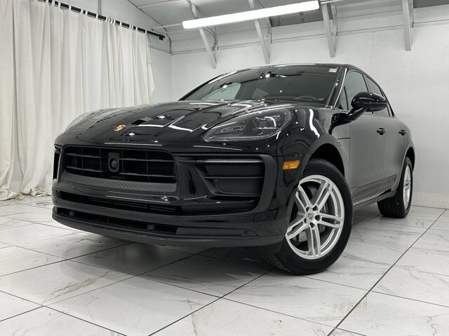 2024 Porsche Macan Newark DE
