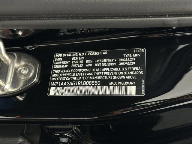 2024 Porsche Macan Newark DE