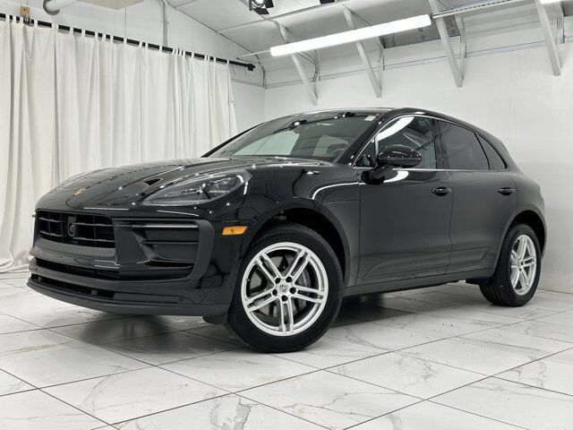2024 Porsche Macan Newark DE