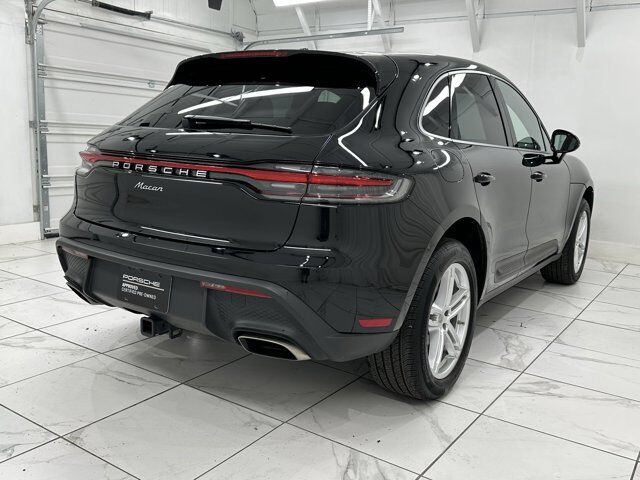 2024 Porsche Macan Newark DE