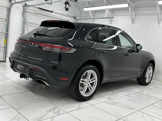 2024 Porsche Macan Newark DE