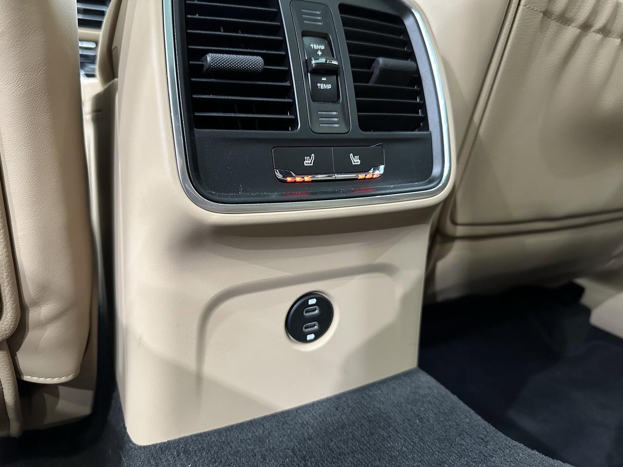 2024 Porsche Macan Newark DE
