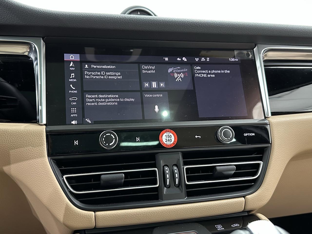 2024 Porsche Macan Newark DE