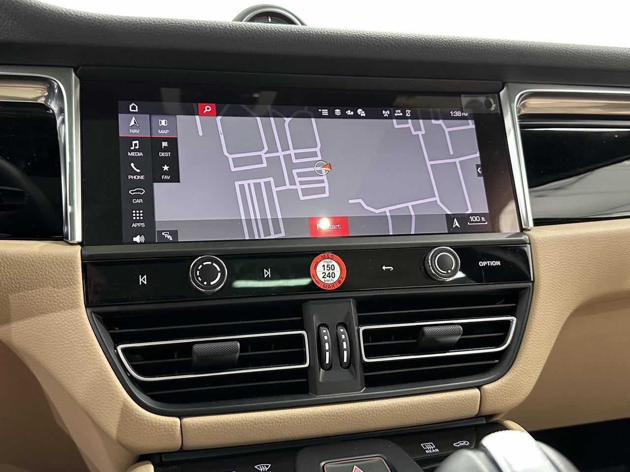 2024 Porsche Macan Newark DE