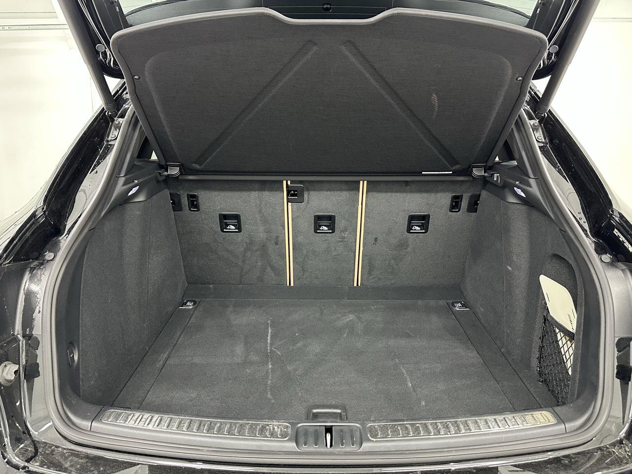 2024 Porsche Macan Newark DE