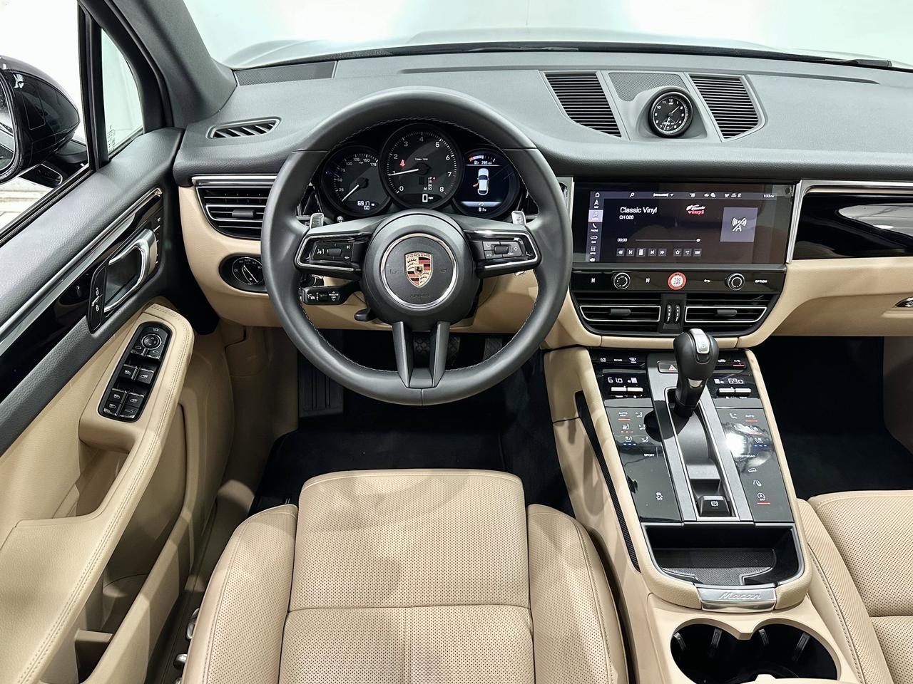 2024 Porsche Macan Newark DE