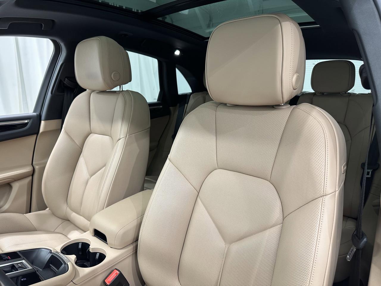 2024 Porsche Macan Newark DE