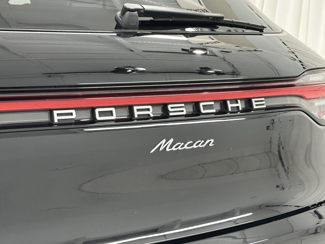 2024 Porsche Macan Newark DE