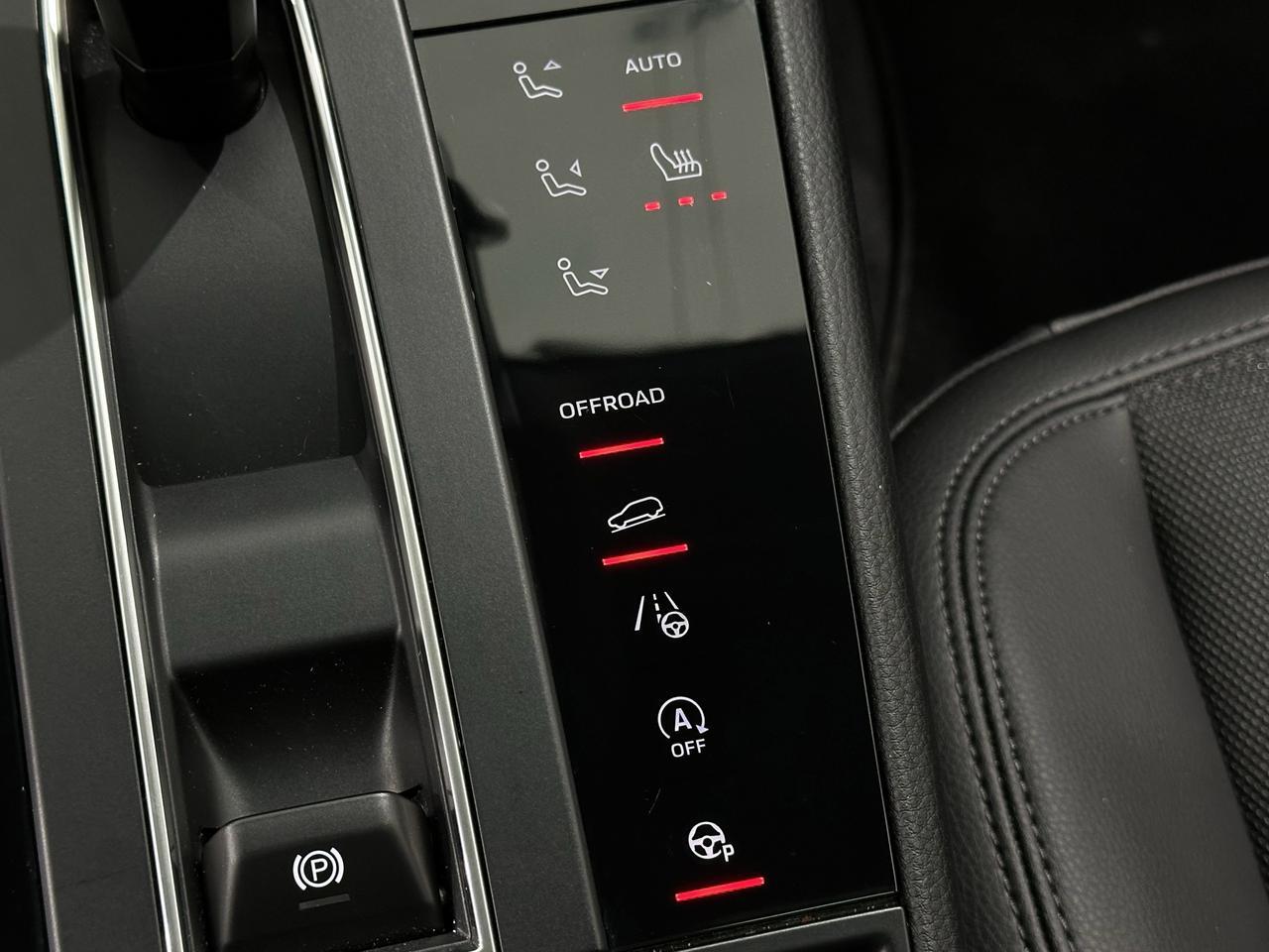 2024 Porsche Macan Newark DE