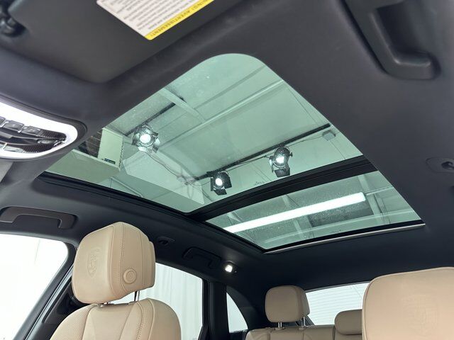 2024 Porsche Macan Newark DE