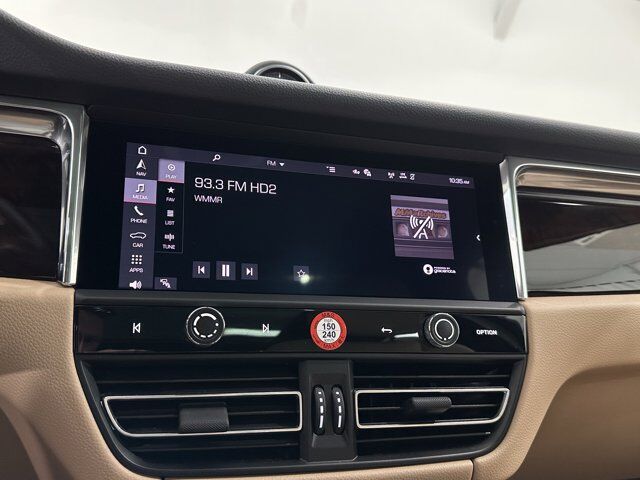 2024 Porsche Macan Newark DE