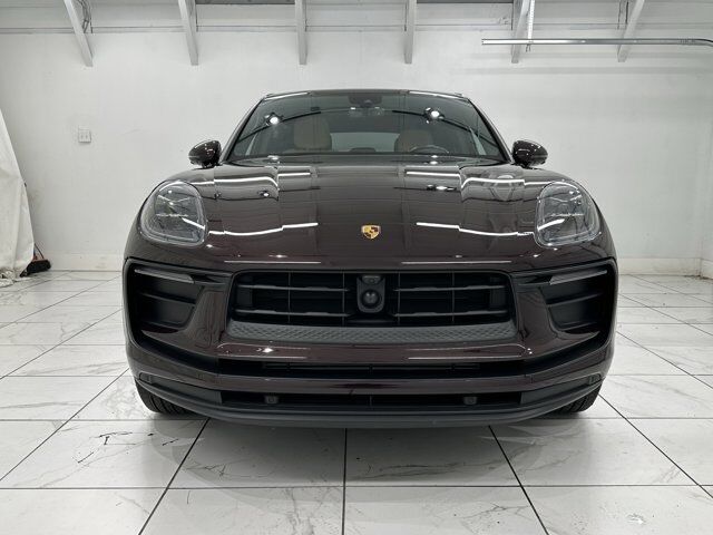 2024 Porsche Macan Newark DE